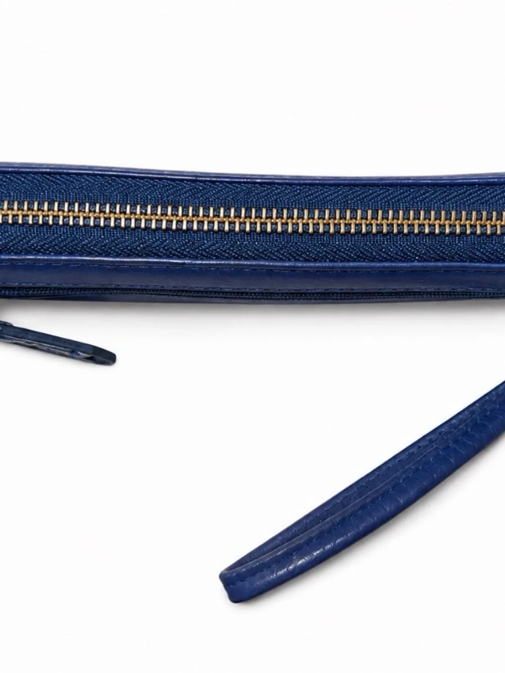 Fossil Blue Leather Zip Around Wristlet Wallet